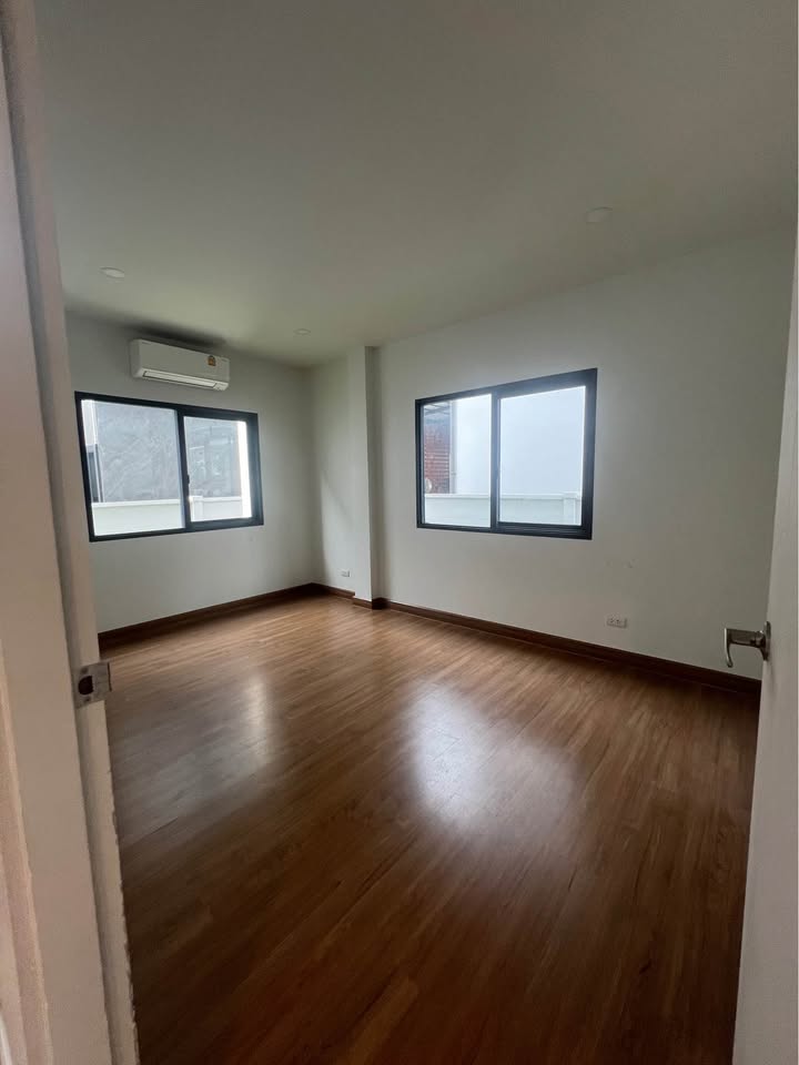 532572430_10213797446847806_1398400351562676173_n