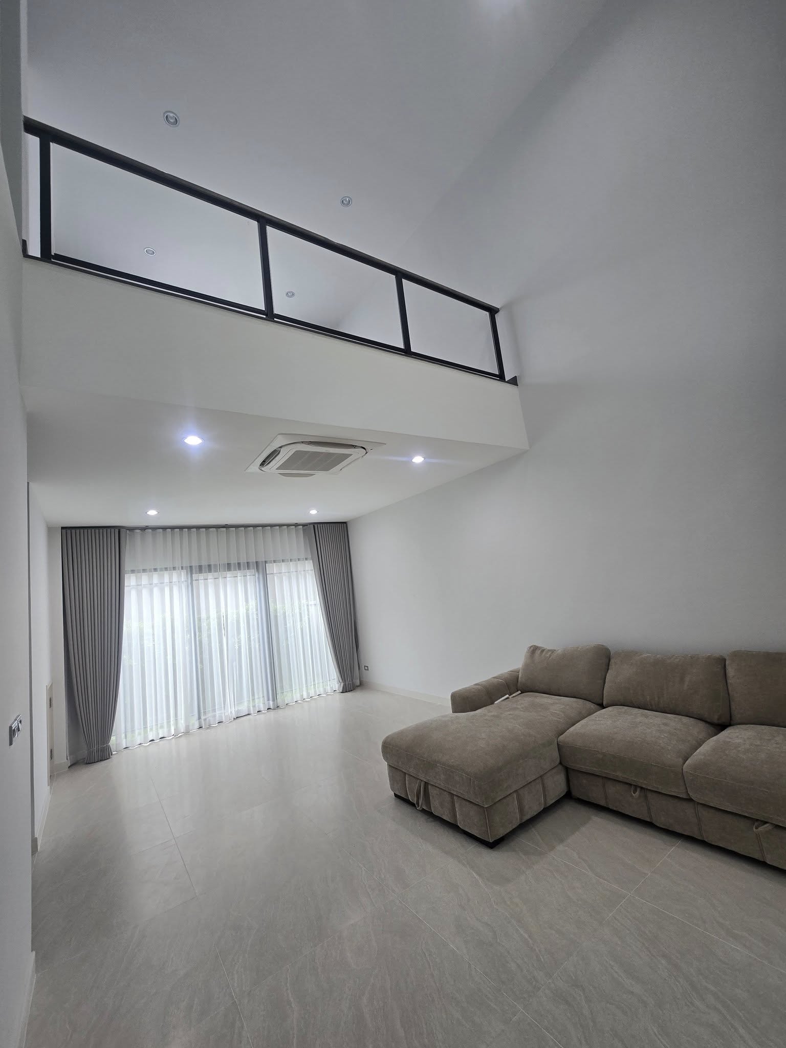 536275828_10233911199056276_6673624617960088739_n